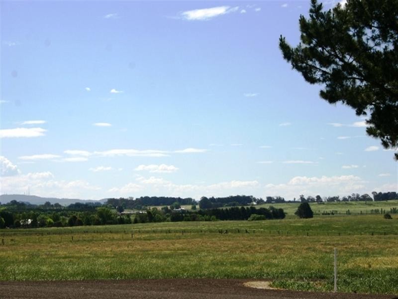 50 Hill Side Lane, Millthorpe NSW 2798