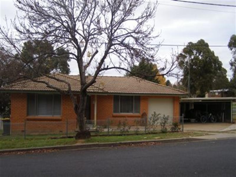 396 Peisley Street, Orange NSW 2800