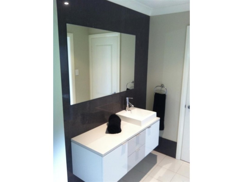 8 Emerald, Orange NSW 2800