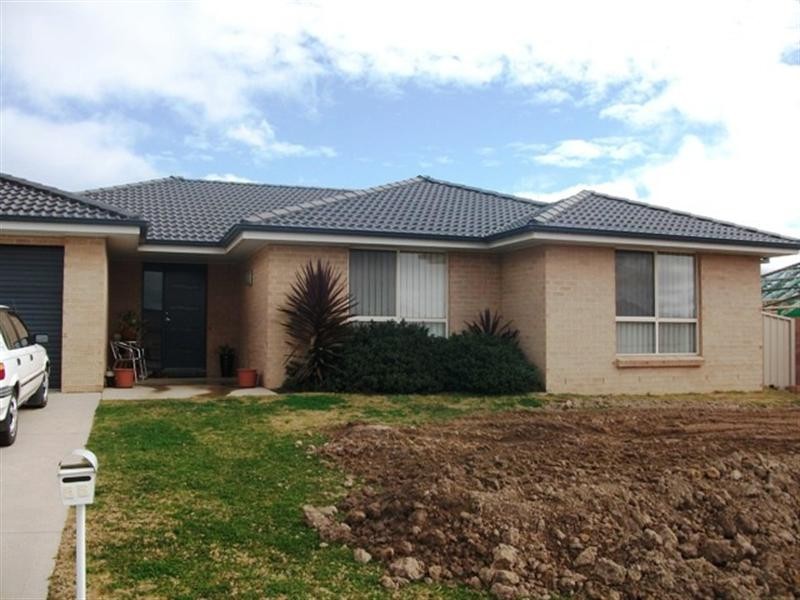 55 William Maker Drive, Orange NSW 2800