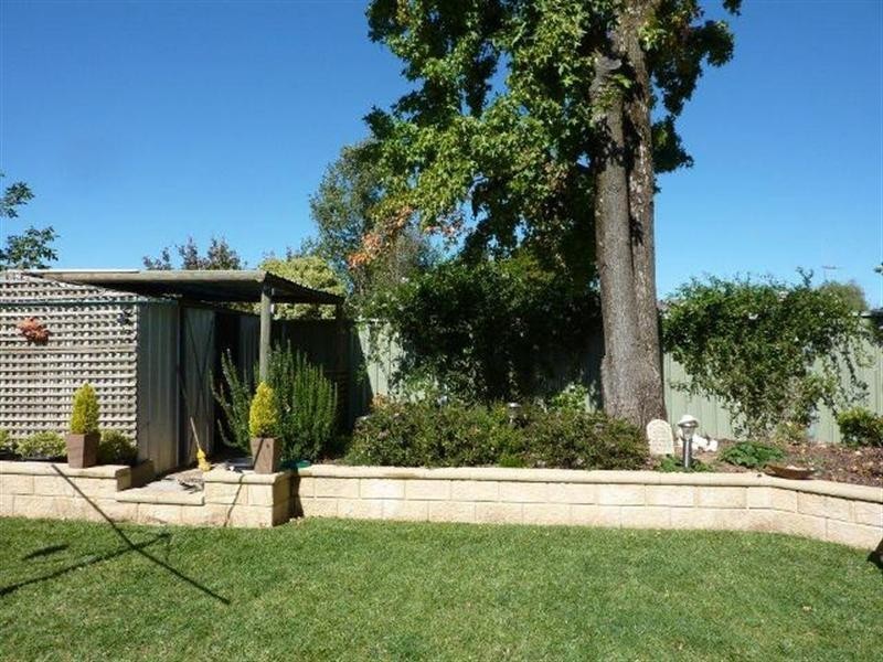 8 Orana Street, Orange NSW 2800