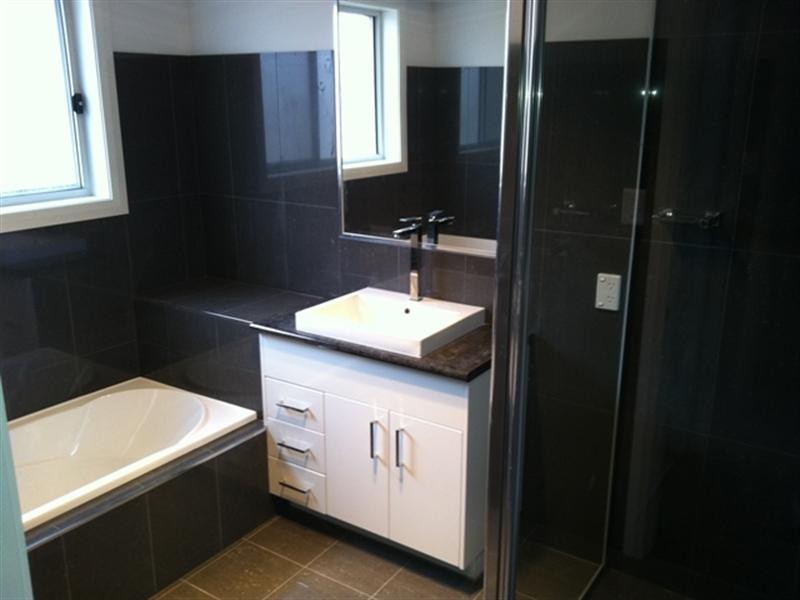 10 Robinson Court, Orange NSW 2800