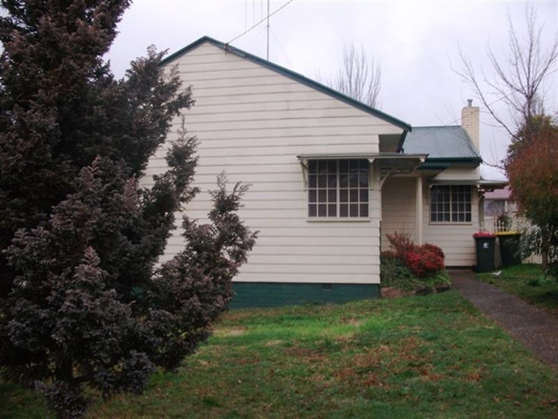 14 Bardia Avenue, Orange NSW 2800