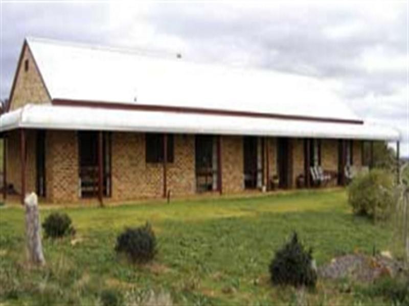 18 Paling Yards Loop, Orange NSW 2800