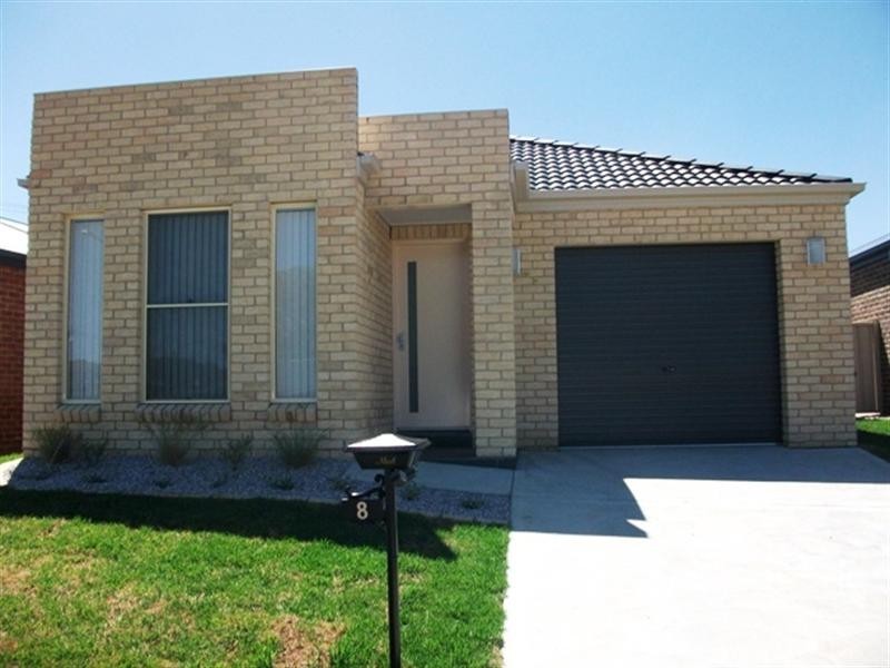 8 Messina Street, Orange NSW 2800