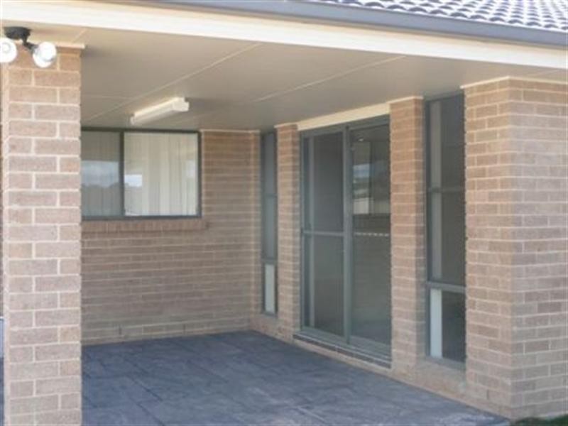 96 Diamond Drive, Orange NSW 2800