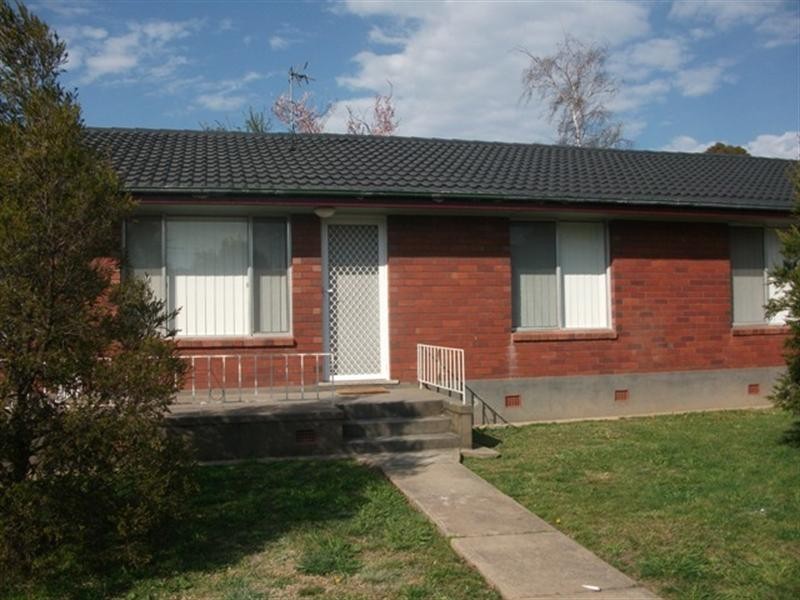 Unit 2/111 Sale Street, Orange NSW 2800