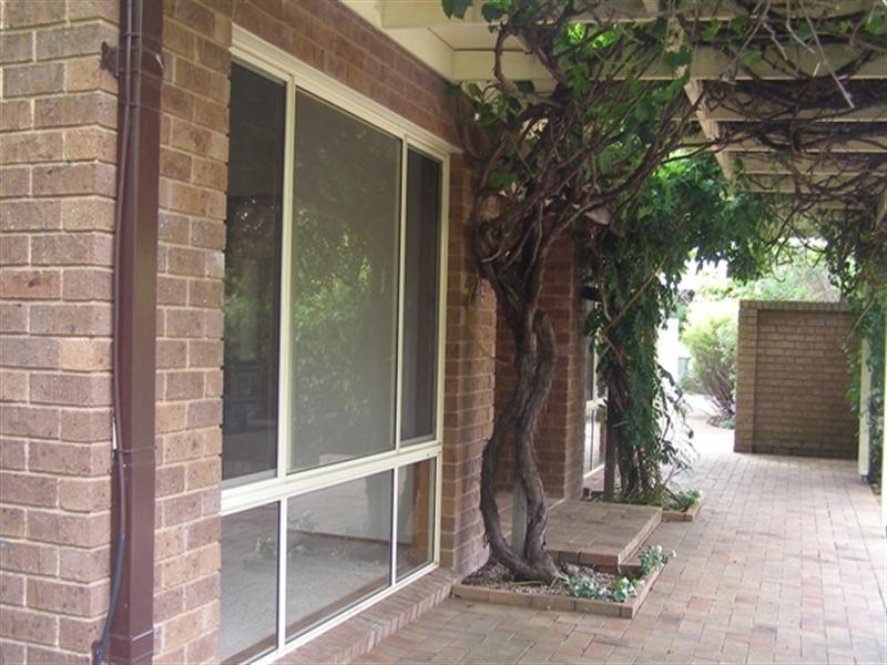 13 Ophir Road, Orange NSW 2800