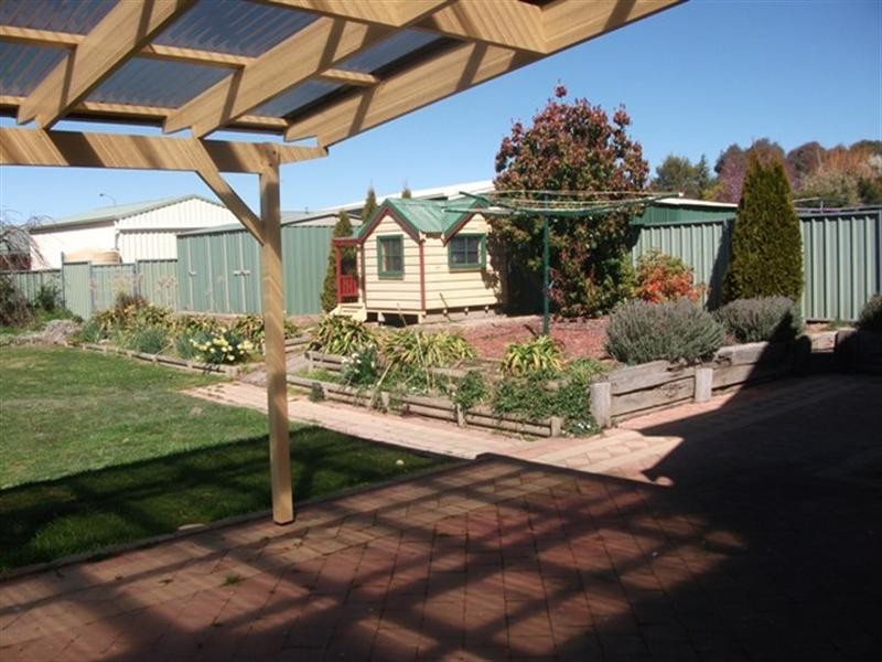 20 Agland Cresent, Orange NSW 2800