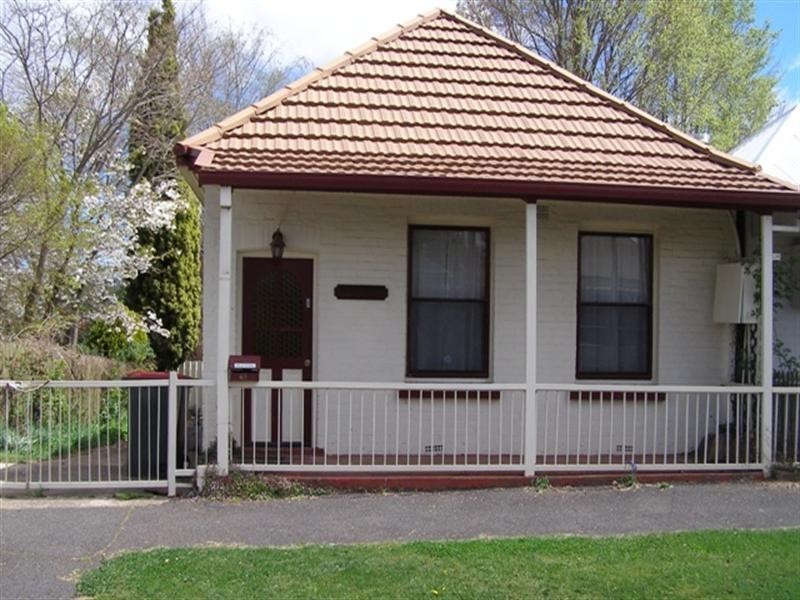 41 Clinton Street, Orange NSW 2800