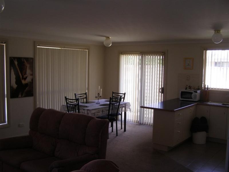 Units 1&2 of 202 Margaret Street, Orange NSW 2800