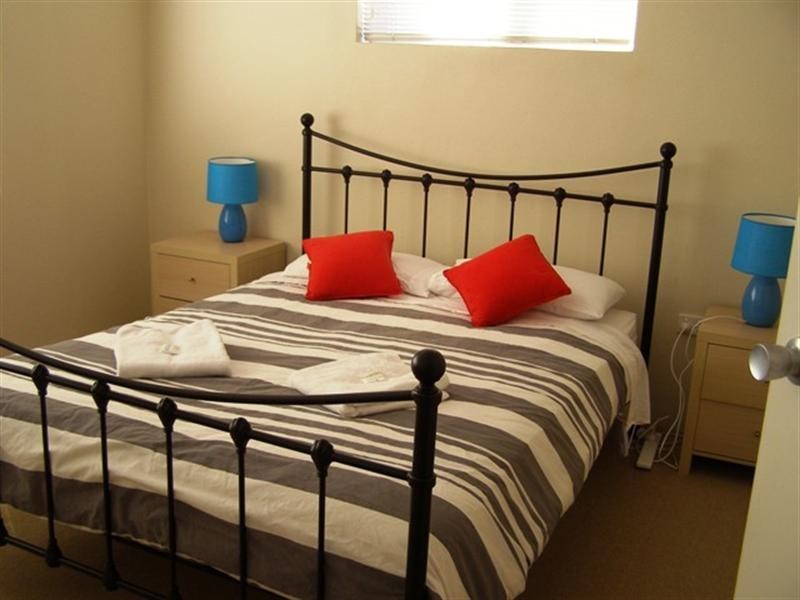 10/14 Burrendong Way, Orange NSW 2800