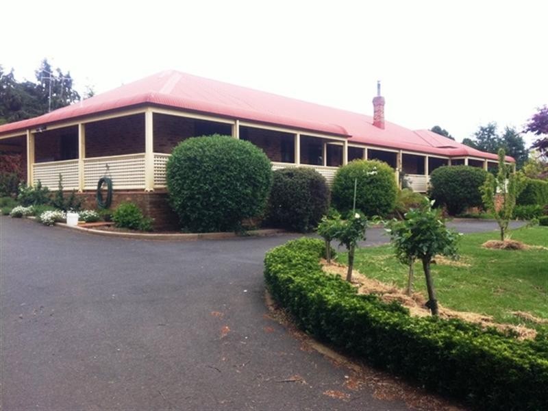 415 Escort Way, Orange NSW 2800