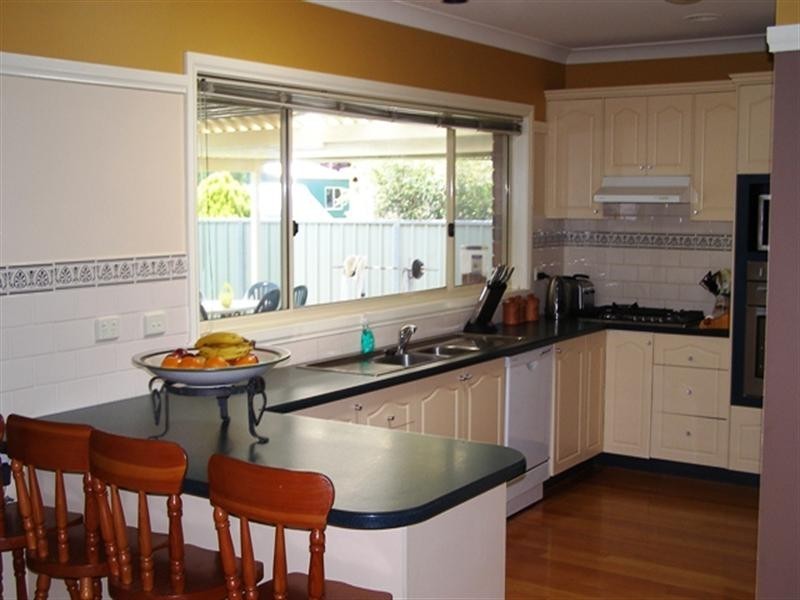 4 Jarrah Place, Orange NSW 2800