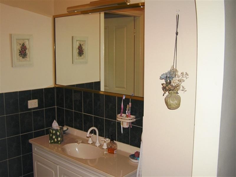 4 Jarrah Place, Orange NSW 2800