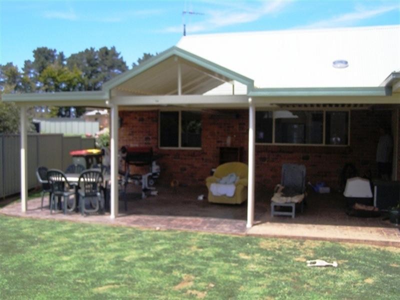 4 Jarrah Place, Orange NSW 2800