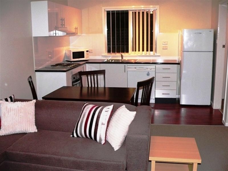 unit 2-111 Sale Street, Orange NSW 2800