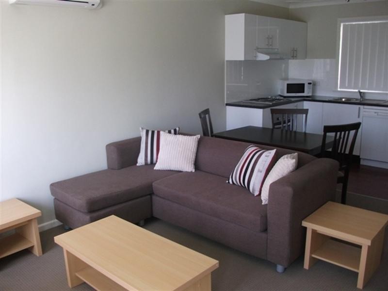 unit 2-111 Sale Street, Orange NSW 2800