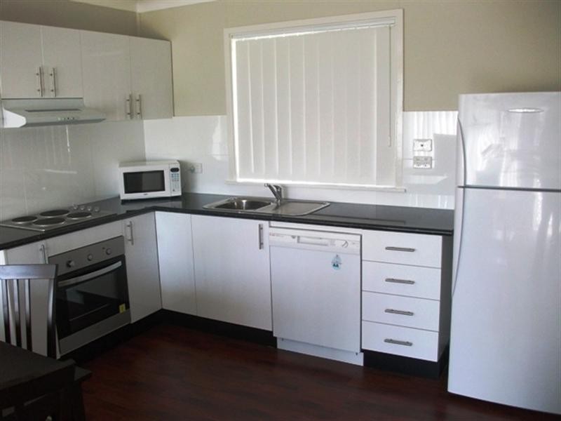 unit 2-111 Sale Street, Orange NSW 2800