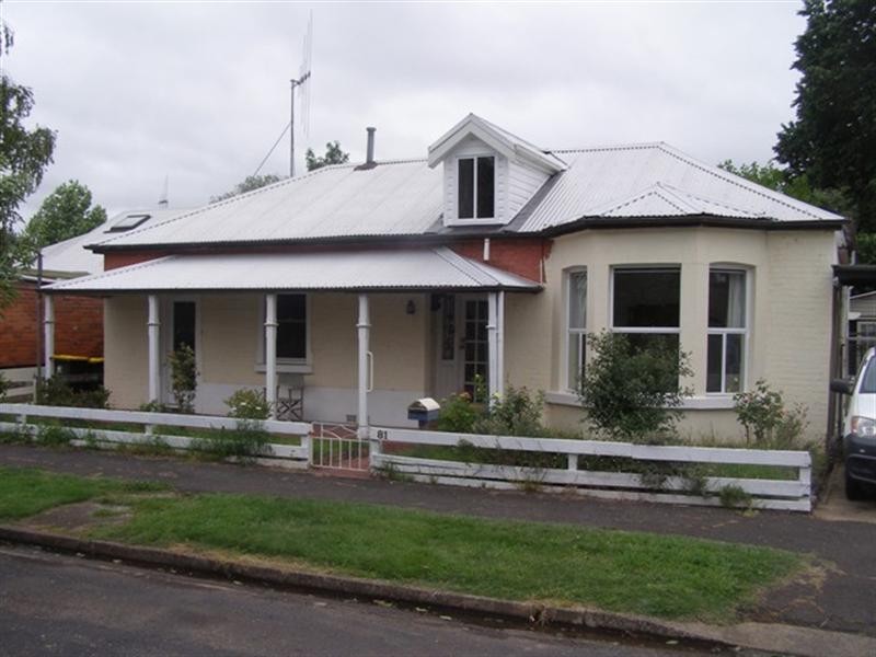 81 Clinton Street, Orange NSW 2800