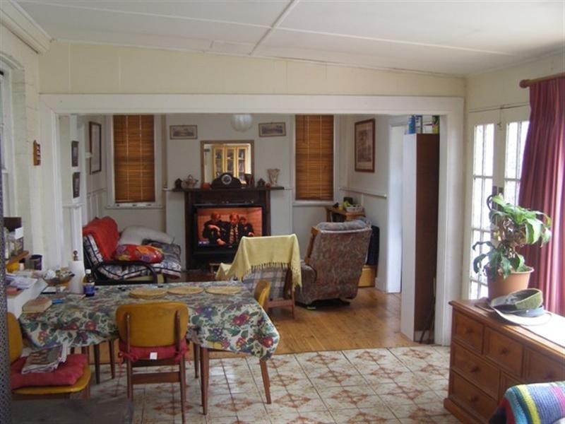 81 Clinton Street, Orange NSW 2800