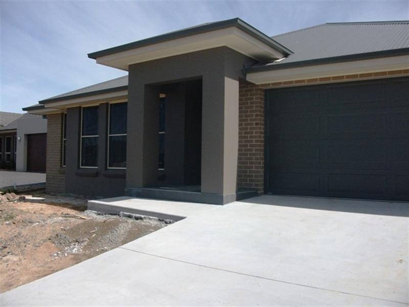 80 Diamond Drive, Orange NSW 2800