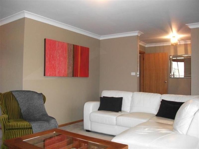 2 Anthony Crescent, Orange NSW 2800