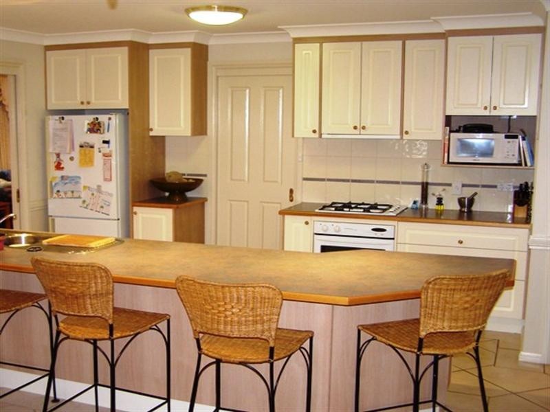 11 Hoskins Place, Orange NSW 2800