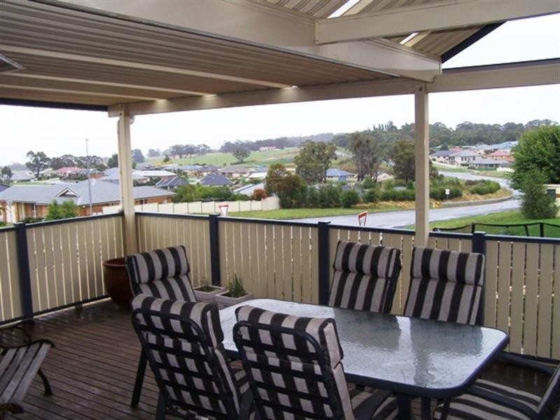 11 Hoskins Place, Orange NSW 2800