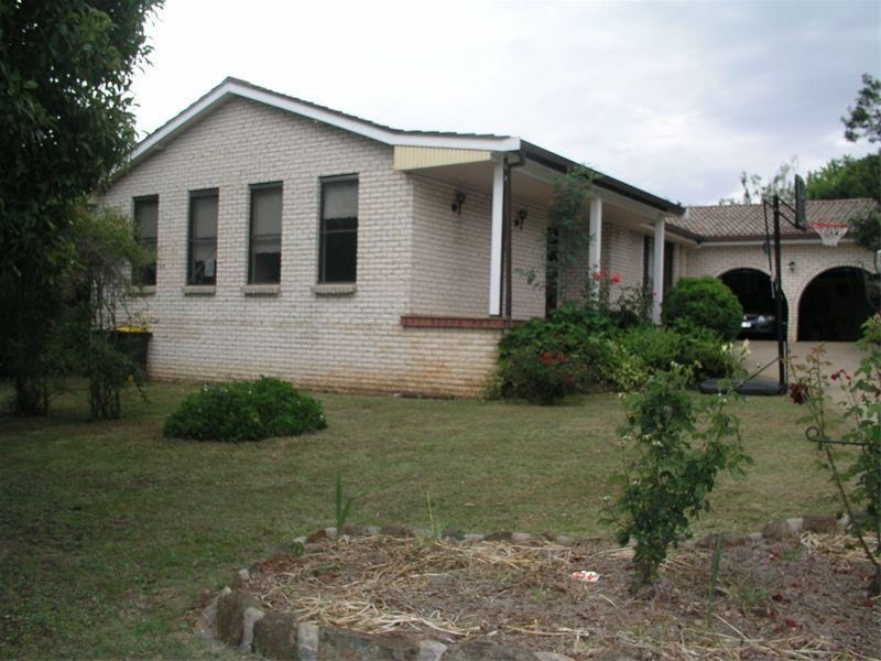 14 Wiare Circuit, Orange NSW 2800