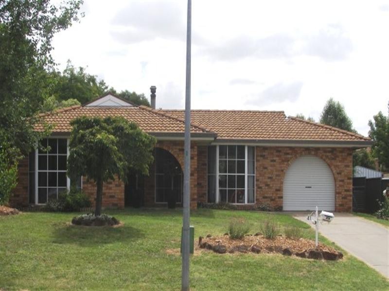 41 Kearneys Drive, Orange NSW 2800