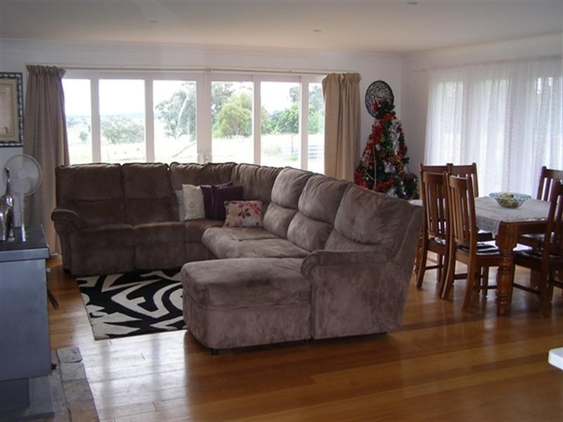 “Chateau” Mitchell Highway, Molong NSW 2866