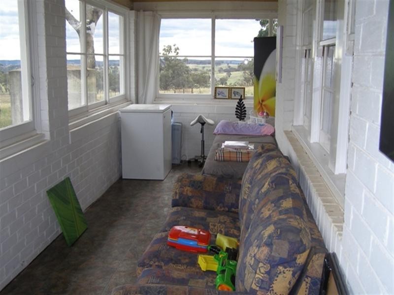 “Chateau” Mitchell Highway, Molong NSW 2866