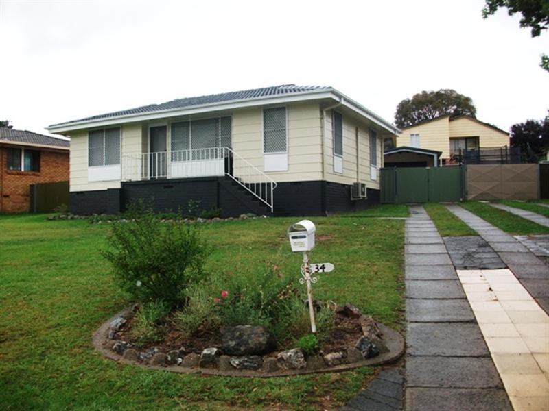 34 Amaroo Crescent, Orange NSW 2800