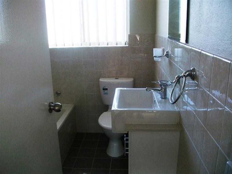 7- 15/16 Burrendong Way, Orange NSW 2800