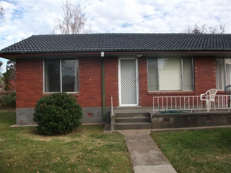 Unit 3/111 Sale Street, Orange NSW 2800