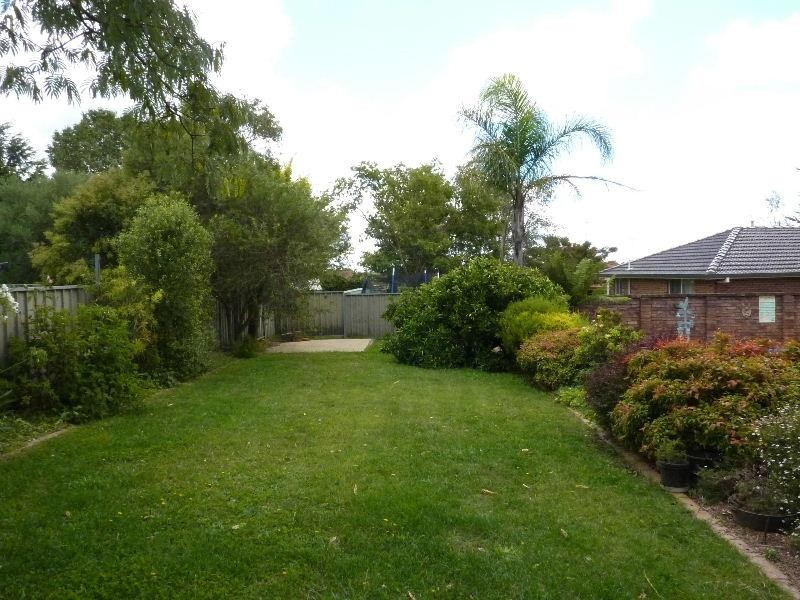 7 Sieban Drive, Orange NSW 2800