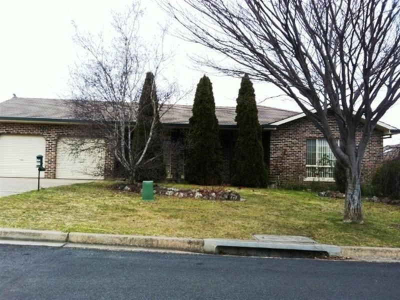 17 Braemar Circuit, Orange NSW 2800