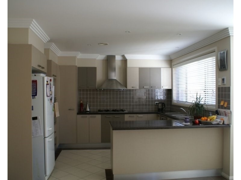 13 Bert Whiteley Place, Orange NSW 2800