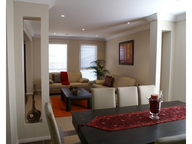 13 Bert Whiteley Place, Orange NSW 2800