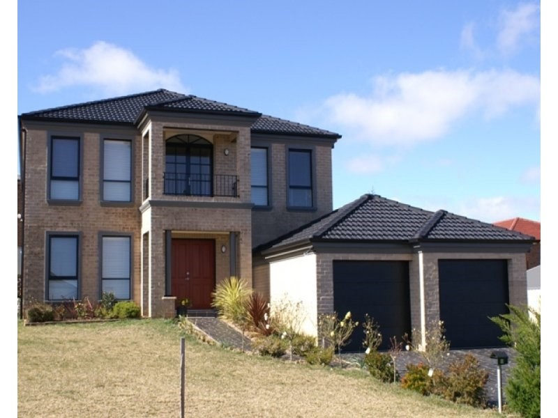 13 Bert Whiteley Place, Orange NSW 2800