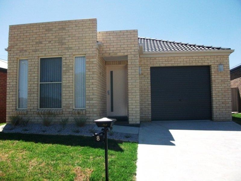 8 Messina Street, Orange NSW 2800