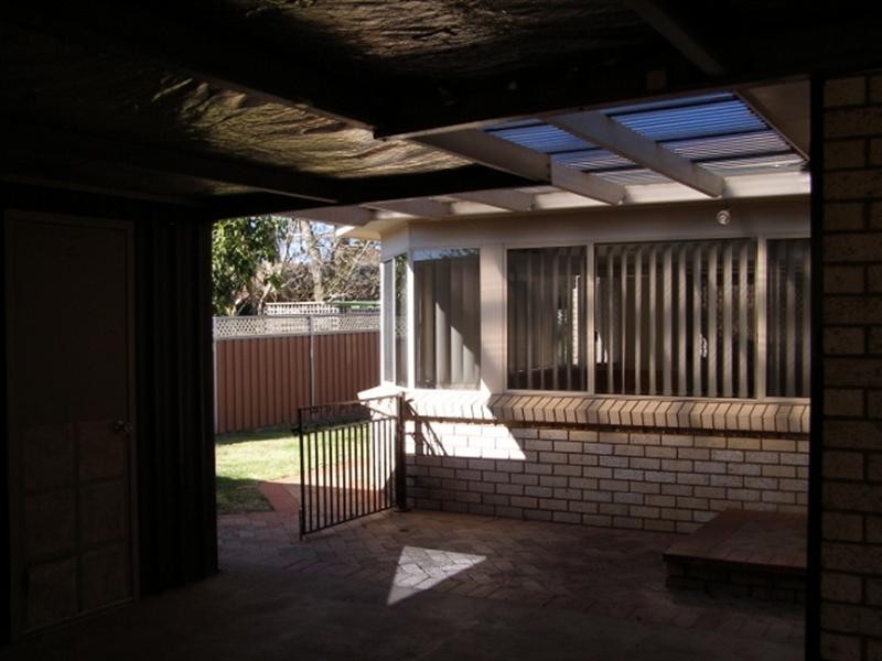 9 Alison Place, Orange NSW 2800