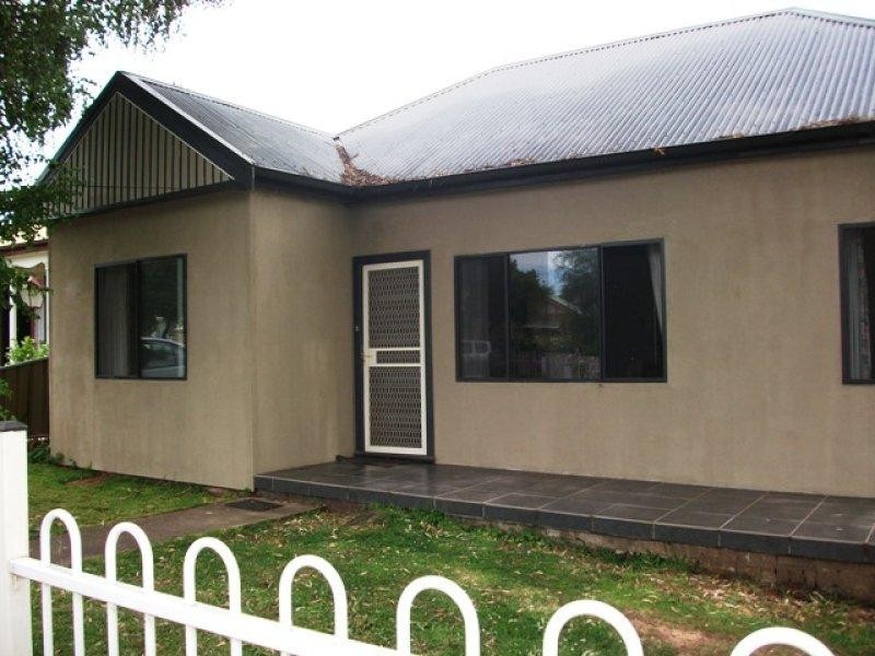101 Edwards Street, Orange NSW 2800