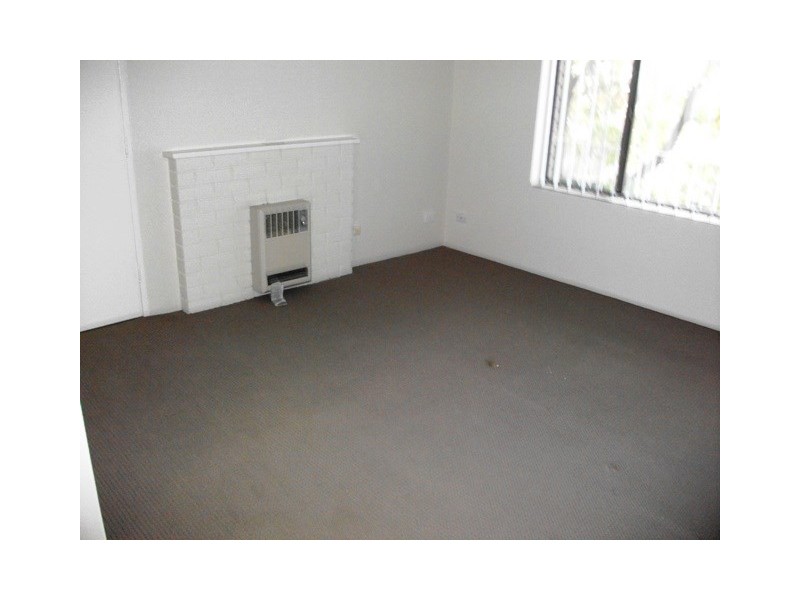 Unit 11/14-16 Burrendong Way, Orange NSW 2800