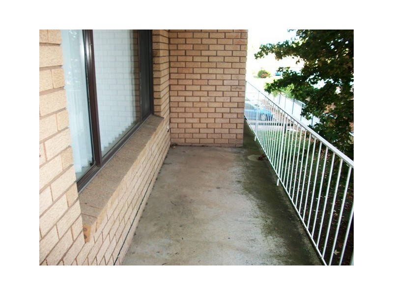 Unit 11/14-16 Burrendong Way, Orange NSW 2800