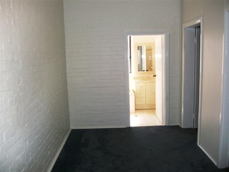 76 Clinton Street, Orange NSW 2800