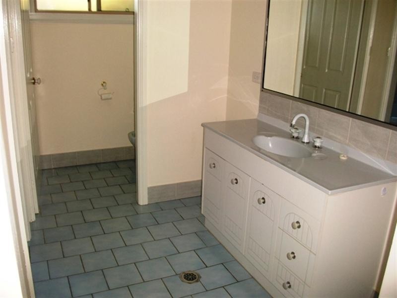 3 Kable Place, Orange NSW 2800