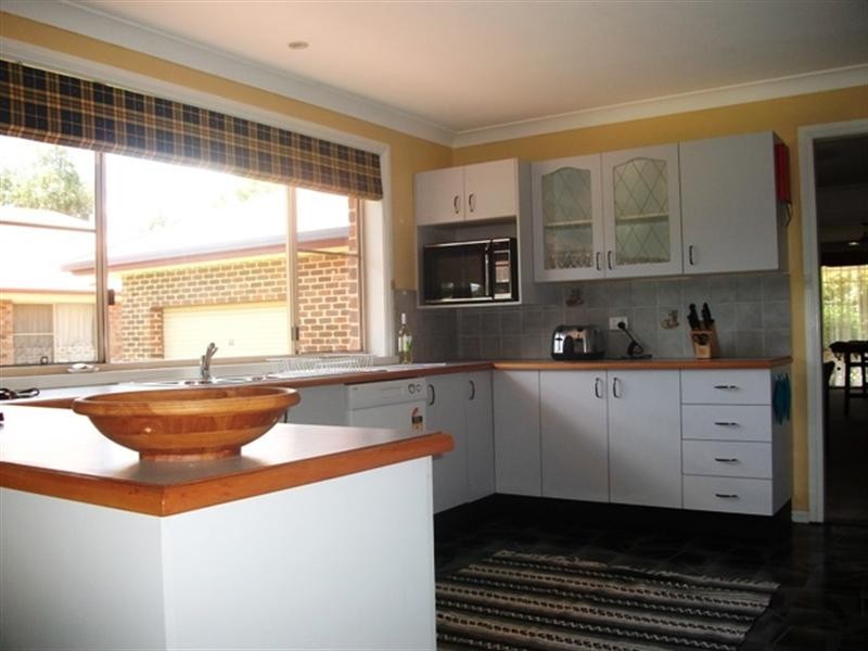 3 Kable Place, Orange NSW 2800