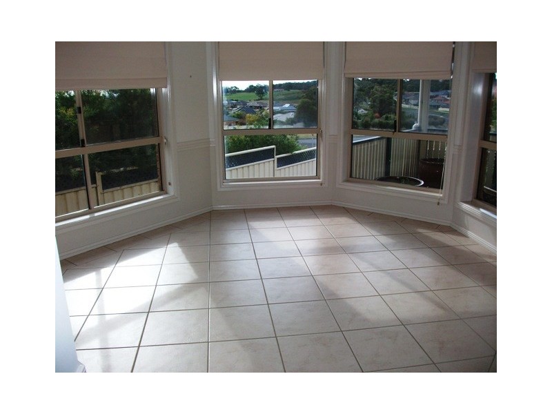 11 Hoskins Place, Orange NSW 2800